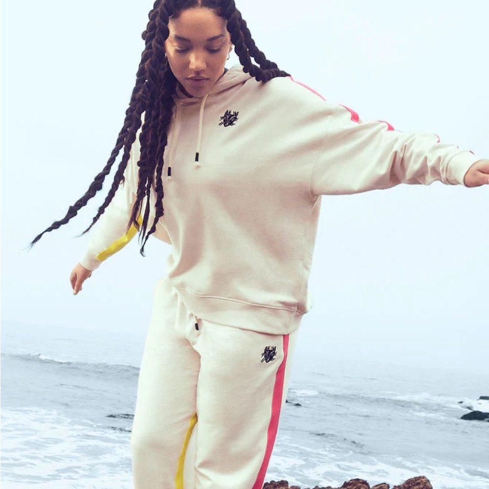 Puma X lemlem oversized creme hoodie medium